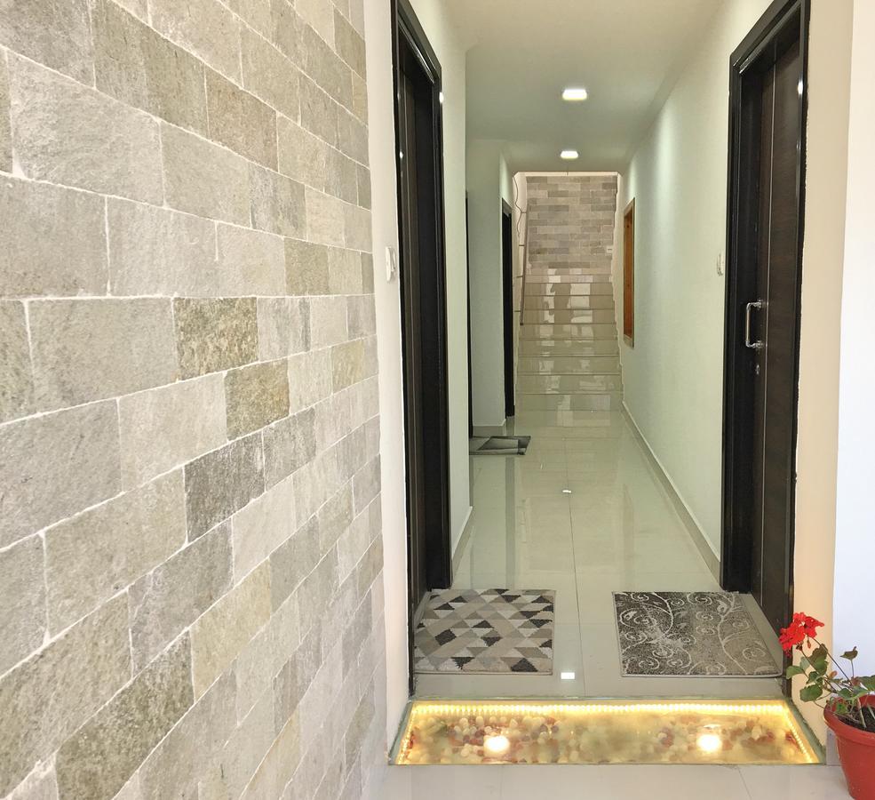 Ess & Bee Resorts Dharamshala Exterior photo